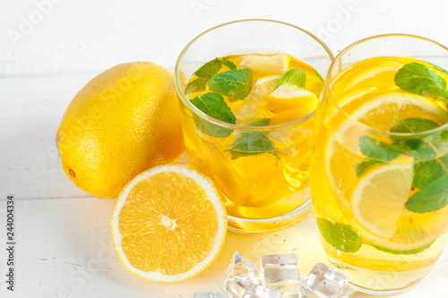 Lemonade. Drink with fresh lemons.