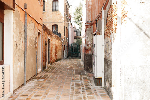 Typical back street courtyard scene in Venice. © Katsiaryna
