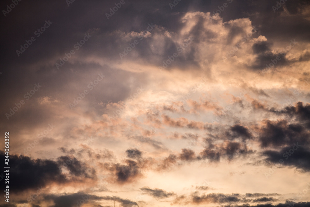 Naklejka premium dramatic sky with clouds