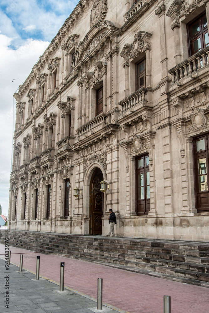 Fachada del Palacio de gobierno de Chihuahua, México