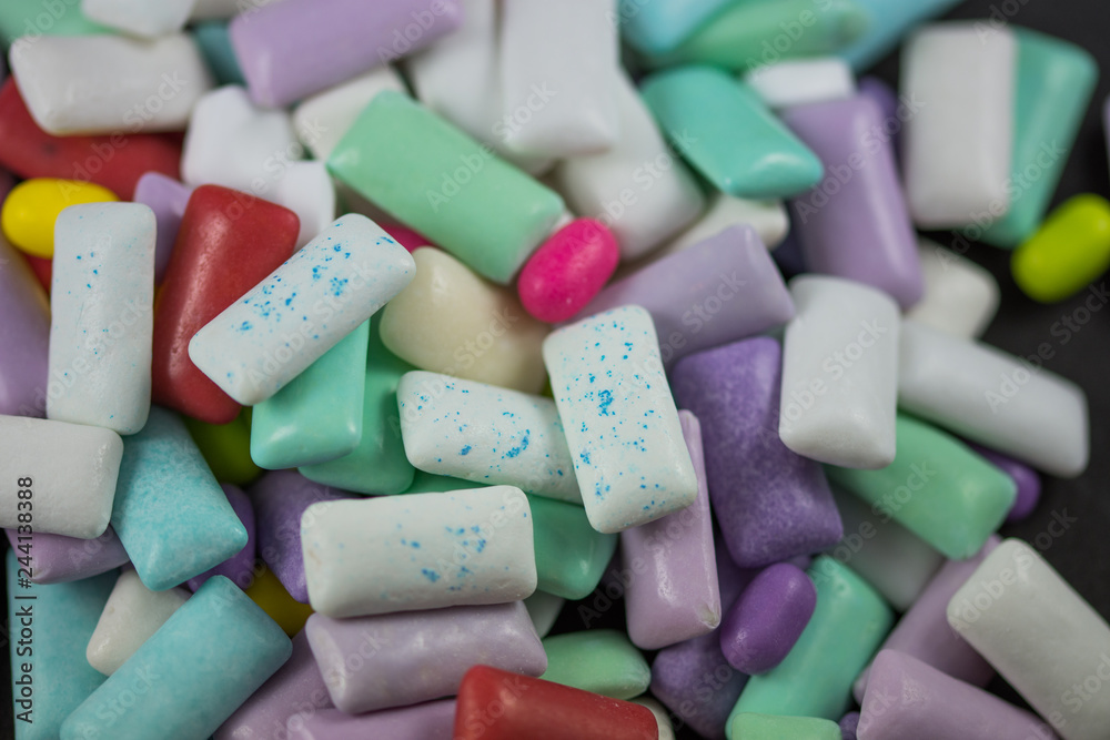 Chewing or bubble gum,fresh chewing gum Chewing or bubble gum,fresh chewing gum