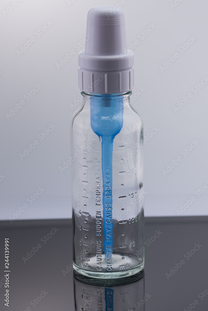 Transparent Baby Feeding Bottles Transparent Baby Feeding Bottles