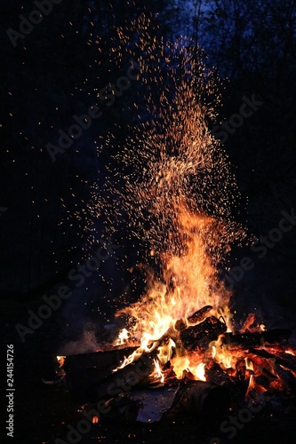 Foto fire in fireplace