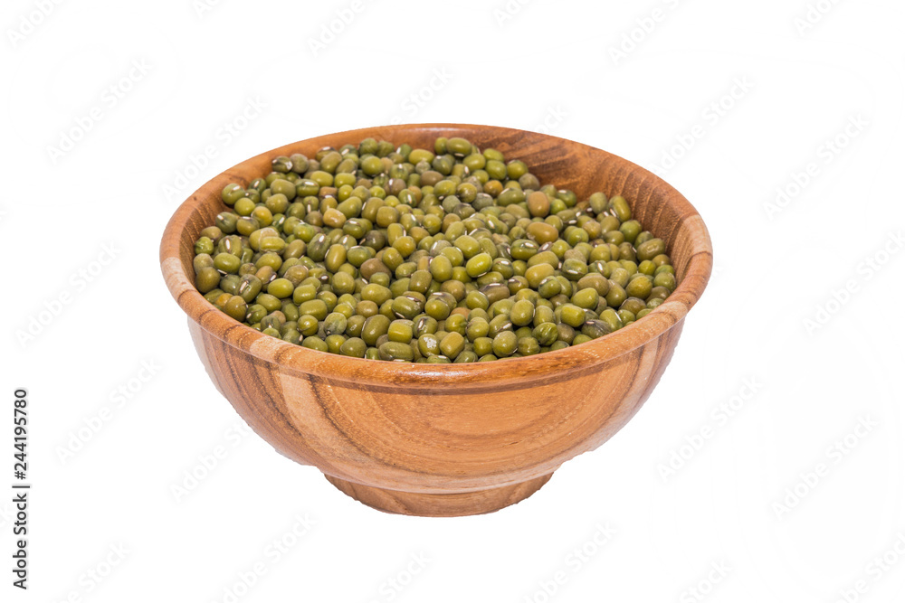 Green beans in bowl on white backgrounds Green beans in bowl on white backgrounds