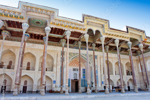 Bolo-Hauz Mosque in Bukhara, Uzbekistan photo