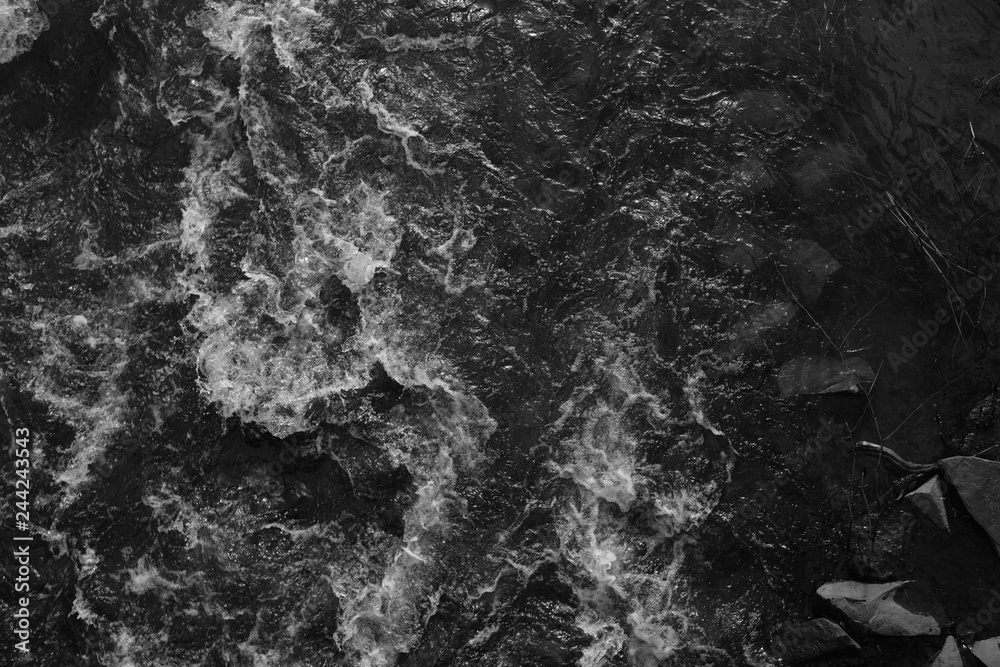 Obraz premium Wild white water river flowing rapids