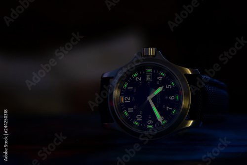 Watch with tritium backlight