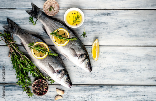 Fotografie Fresh fish sea bass