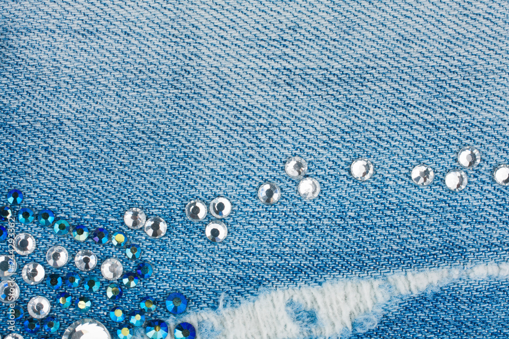 Cropped Denim Rhinestone-Blue