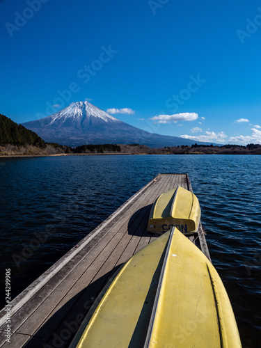 富士山 © minonpus