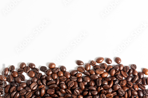 Fototapeta Naklejka Na Ścianę i Meble -  coffee beans on white background