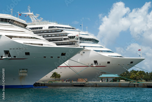 Cruise Ships In Nassau © Ramunas