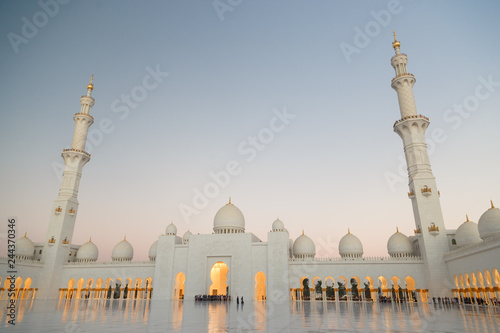 Sheikh Zayed Grand Mosque - Abu Dhabi