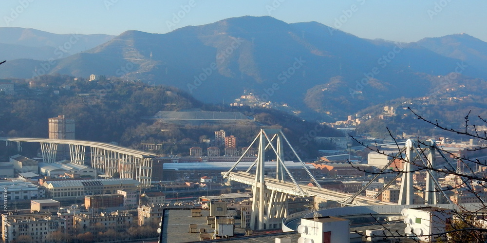 Genova - il ponte dopo il crollo