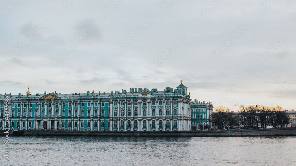 Fototapeta premium Vue de Saint Petersbourg