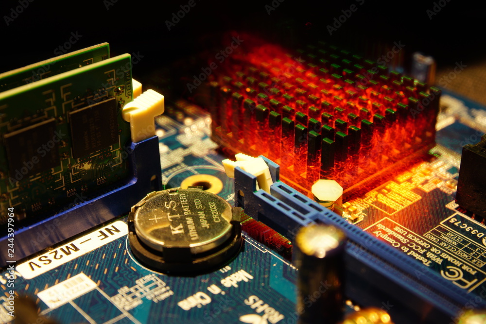 Thermal labs - overheating bios batterie motherboard mainboard cpu central  processor unit Prozessor chip halbleiter halbleitertechnologie platine  elektronik board pc ram Stock Photo | Adobe Stock