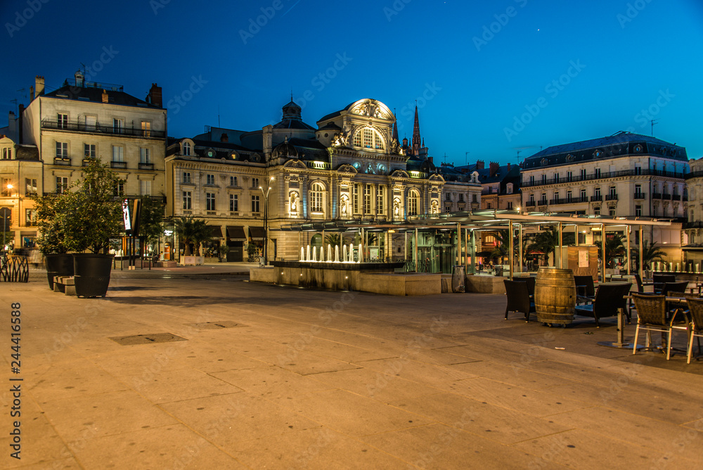 Grand Théâtre, Place du Ralliement de nuit, Angers, Pays de la Loire, France