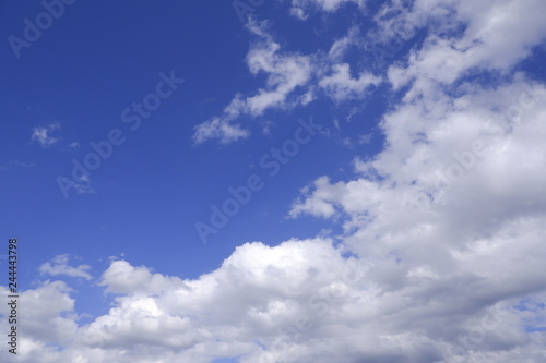 cloud and blue sky background- image.