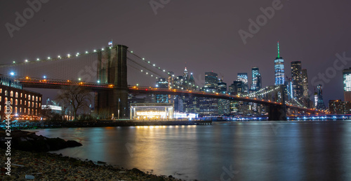 Fototapeta Naklejka Na Ścianę i Meble -  Freedom Tower Skyline Brooklyn Bridge