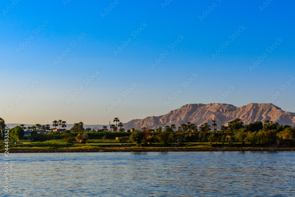 Fototapeta premium View of the Nile river in Luxor, Egypt