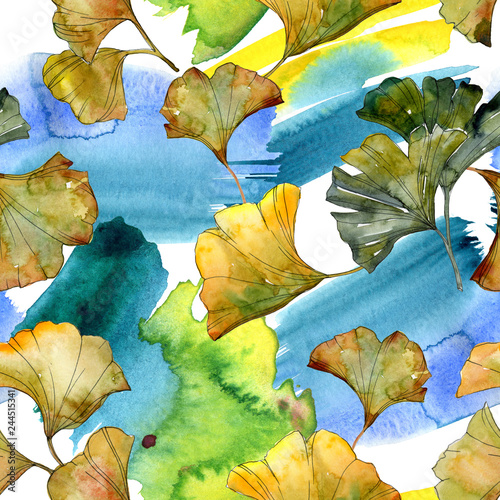 Yellow green ginkgo biloba leaf. Watercolor background illustration set. Seamless background pattern.