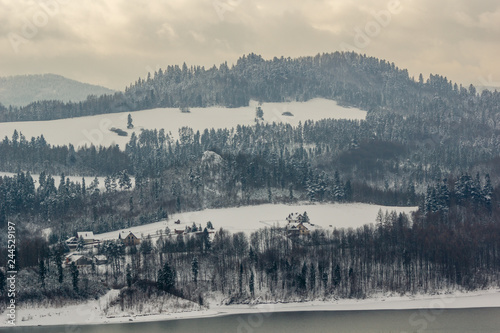 Fototapeta Naklejka Na Ścianę i Meble -  Landscape with Pieniny mountains at winter, Malopolskie, Poland