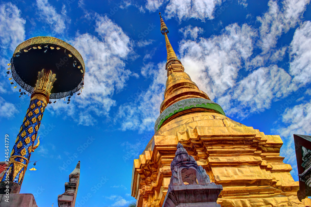 Fototapeta premium Wat Pong Sanuk Temple
