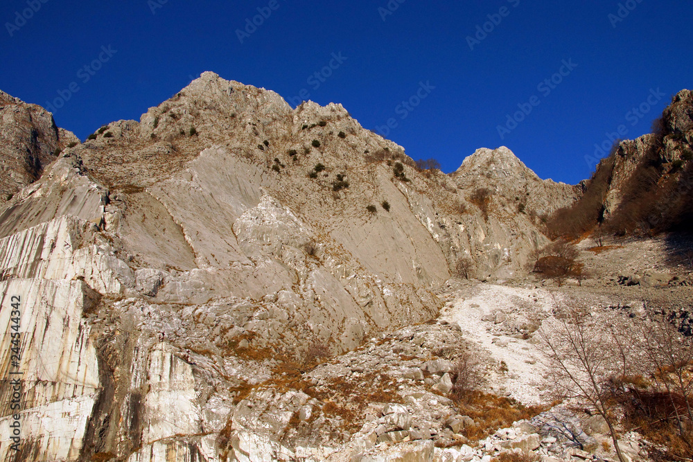 mountains in the apuan alps