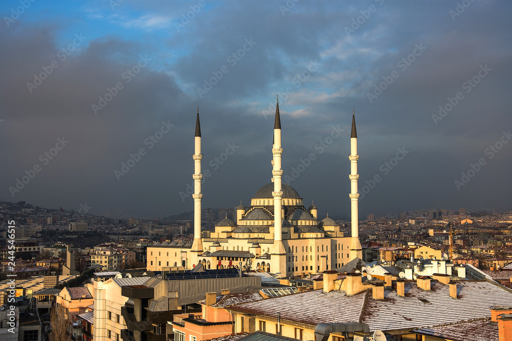 Obraz premium Kocatepe Mosque in Ankara,Turkey