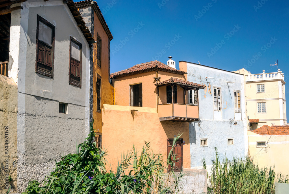 Facades of houses in La Orotava on a sunny day. La Orotava is a municipality belonging to the province of Santa Cruz de Tenerife, on the island of Tenerife.