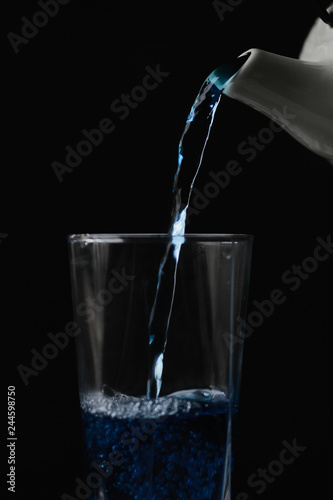 Butterfly Pea Tea. Pour into a glass of blue tea. Welding