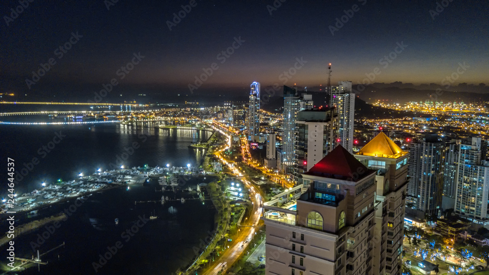 Fototapeta premium Panama City Skyline on summer night