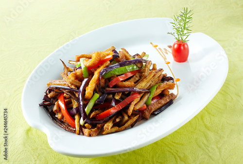 Delicious Chinese cuisine, fried vegetarian dishes