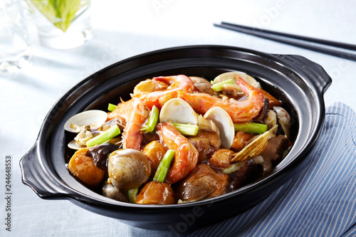 Delicious Chinese cuisine, seafood casserole