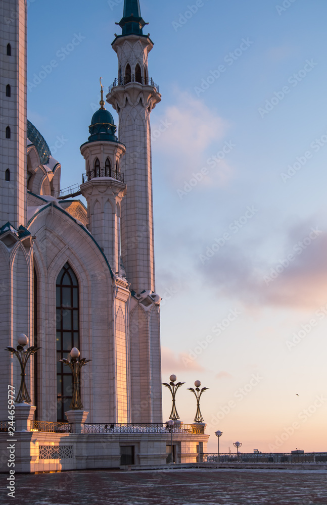 Fototapeta premium Kul Sharif mosque in Kazan Kremlin, Tatarstan, Russia