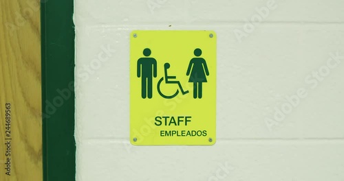 Staff Bathroom Sign on Wall Empleados