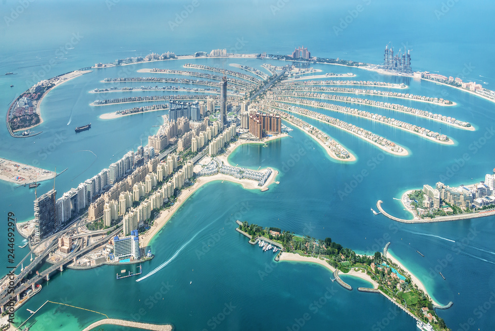 Fototapeta premium Widok na wyspę Dubai Palm Jumeirah, Zjednoczone Emiraty Arabskie
