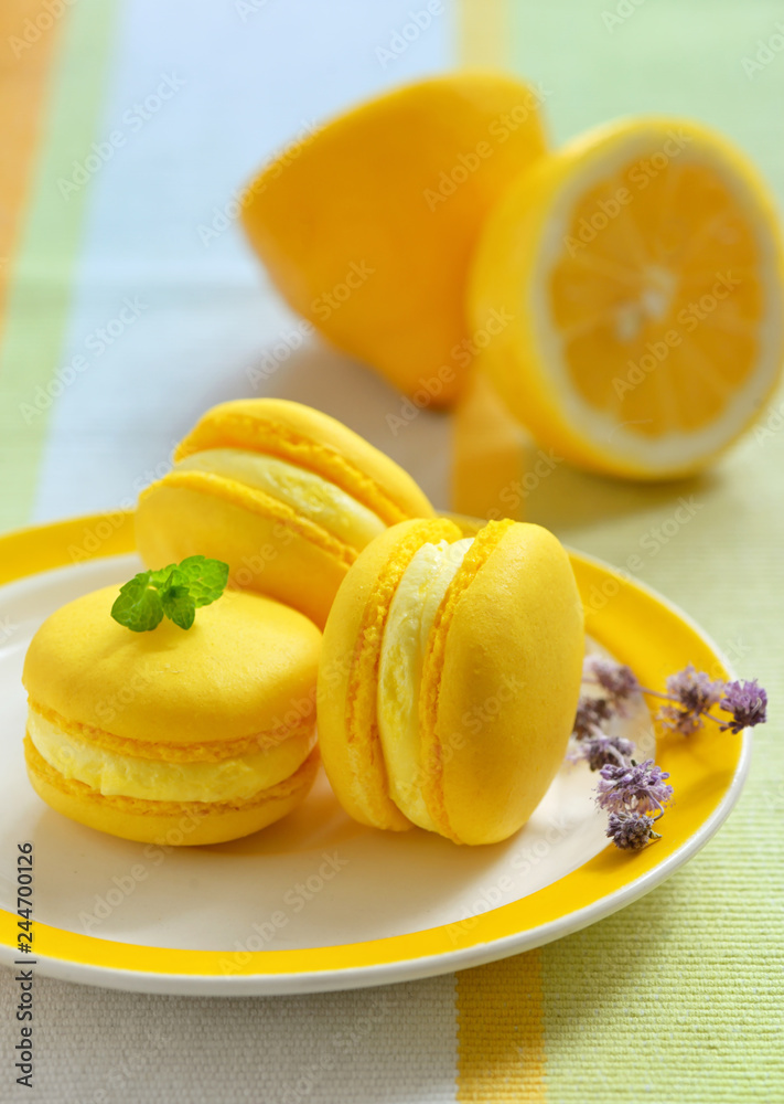 French lemon and mint macaroons