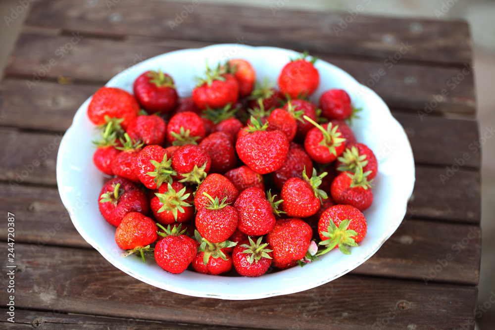 Still life with strawberries in the country Still life with strawberries in the country