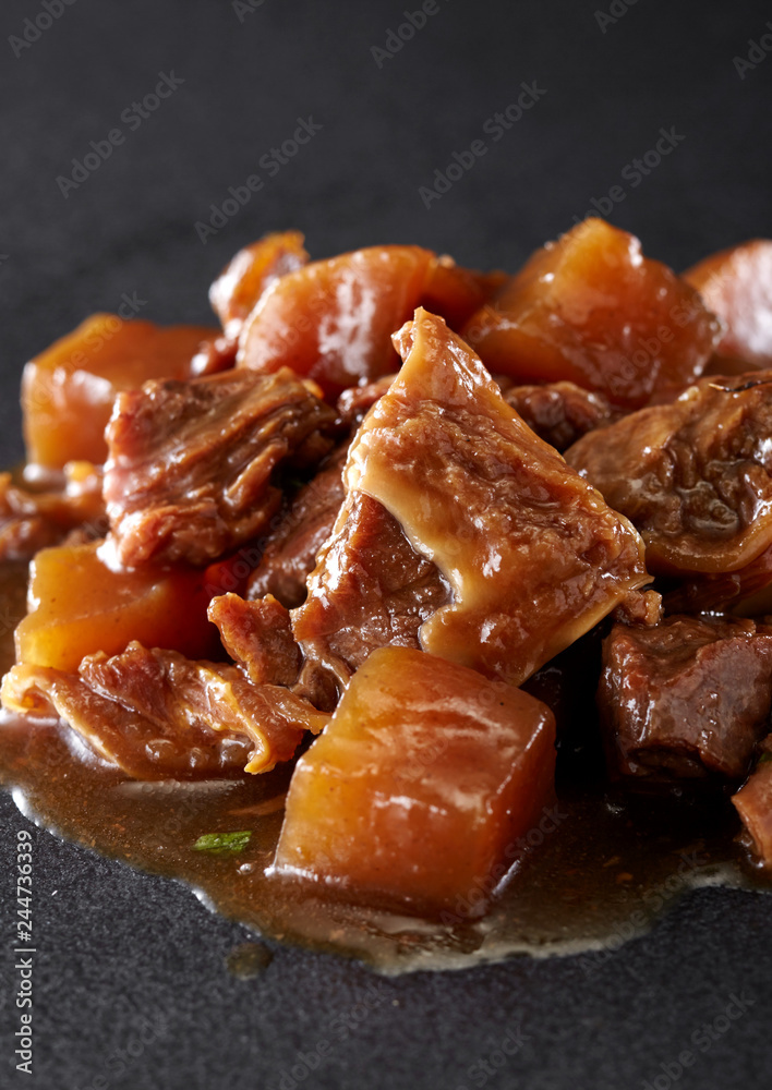 Chinese cuisine, beef brisket beef closeup
Chinese cuisine, beef brisket beef closeup