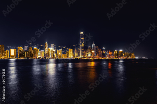 Obraz na płótnie Modern city night view in Hong Kong w salonie