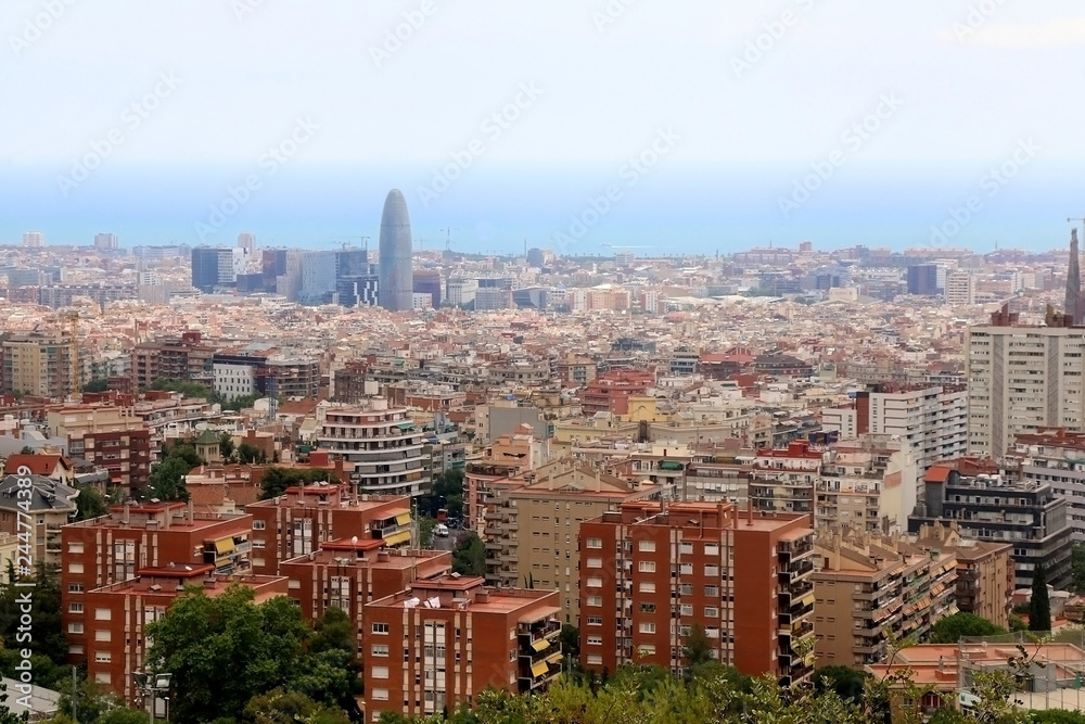Obraz premium Aerial view of Barcelona from Park Güell.