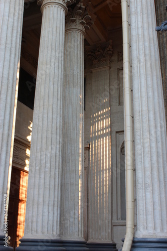 columns of building