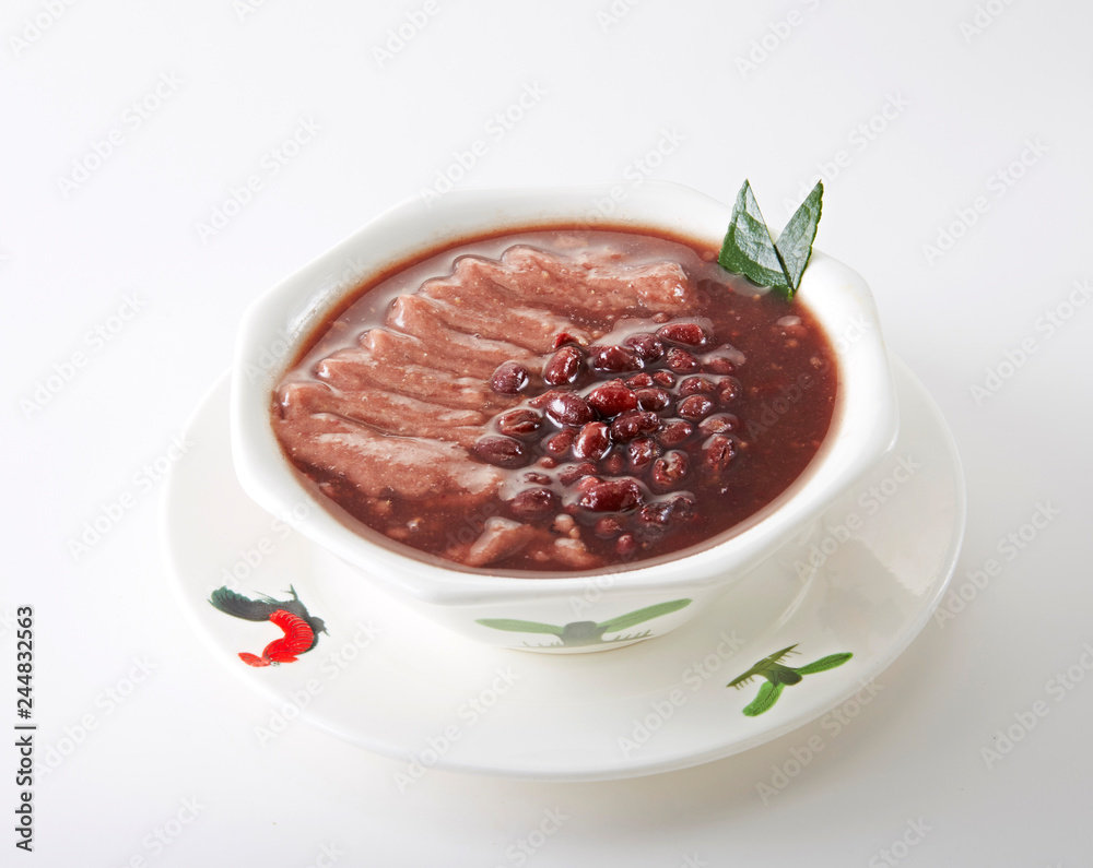 Delicious food, red bean and glutinous rice dessert Delicious food, red bean and glutinous rice dessert