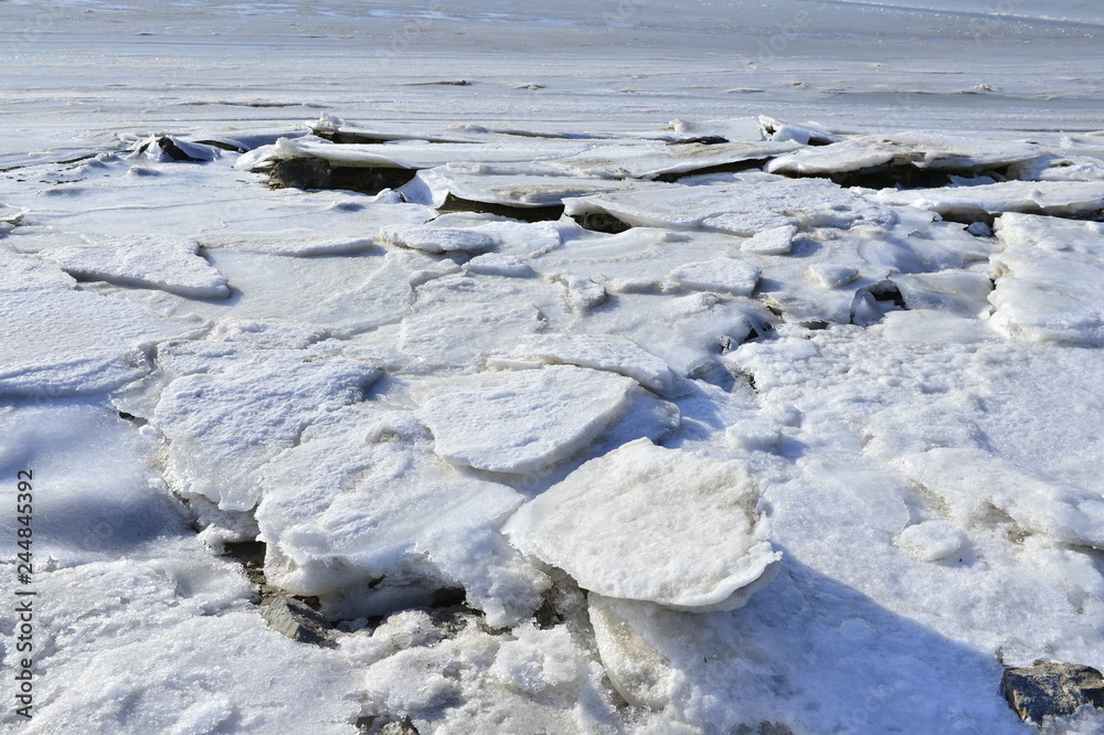 The accumulation of sea ice in the sea