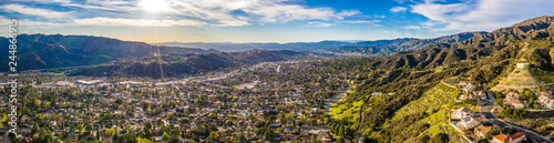 Los Angeles Highlands Norden Vorort Aerial Landschaft Berge USA Kalifornien photo