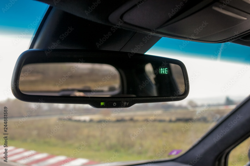 car rear view mirror with compass build in
