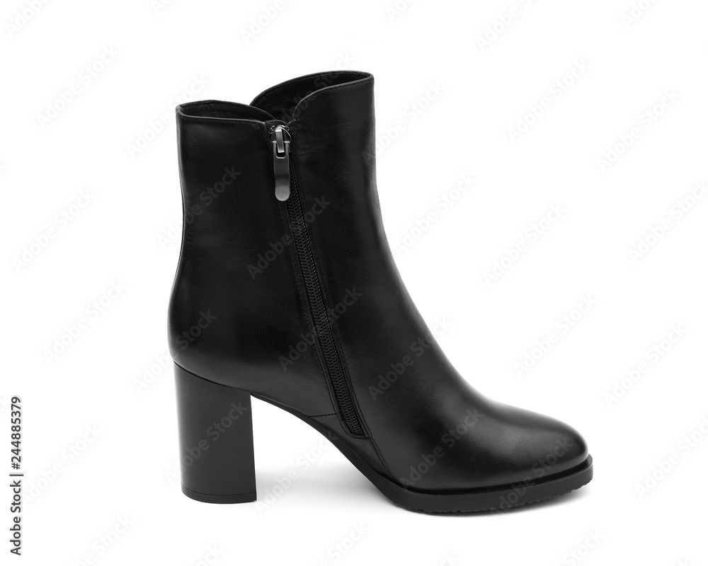 Short black boots