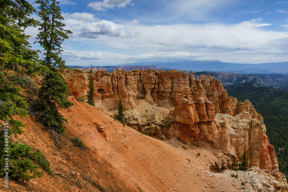 Fototapeta premium Black Birch Canyon, Bryce Canyon National Park, Utah, United States