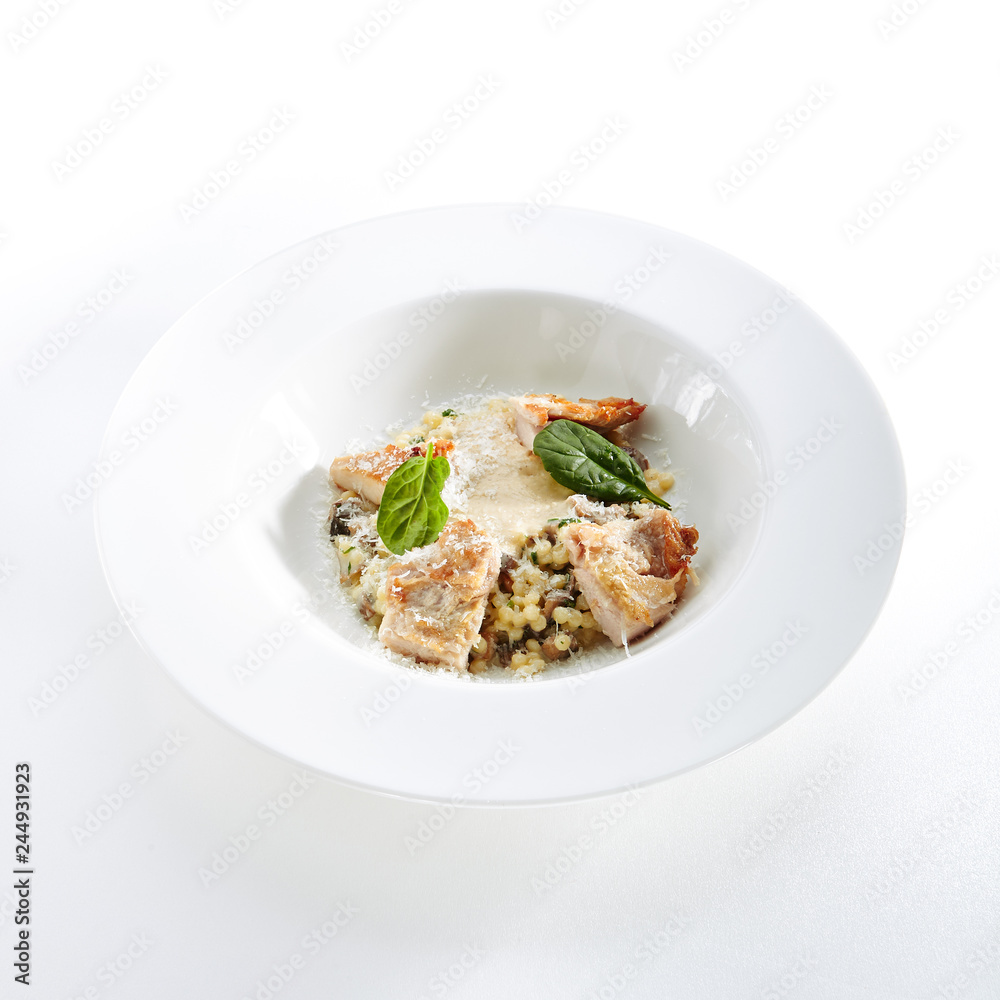 Petit-Tim with a Crispy Chicken and Stew Mushroom Petit-Tim with a Crispy Chicken and Stew Mushroom